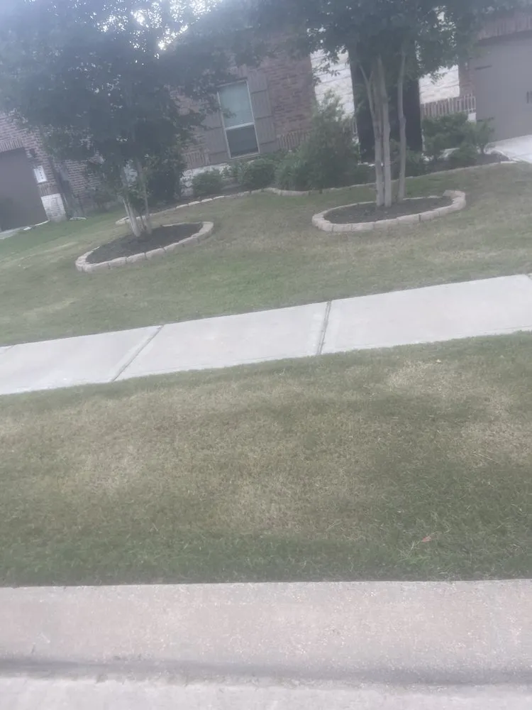 Expert lawn mowing service near you across Eagle Lake, TX - Sanford Lawn and More