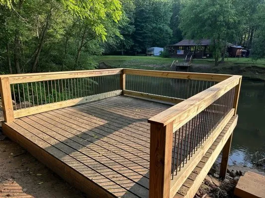 Sanfords Landscaping & Renovation Logo