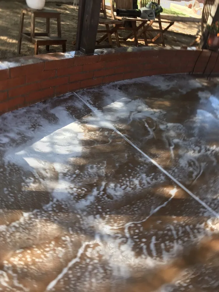 Reliable yard cleanup service in Sahuarita, AZ by Santa Cruz Home Services