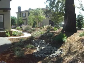 Top-rated lawn mowing service for year-round maintenance across Aptos, CA - Santa Cruz Irrigation & Gardens