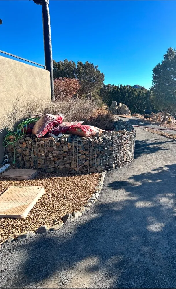 Professional landscaping services in Santa Fe, NM - Santa Fe Custom Scapes