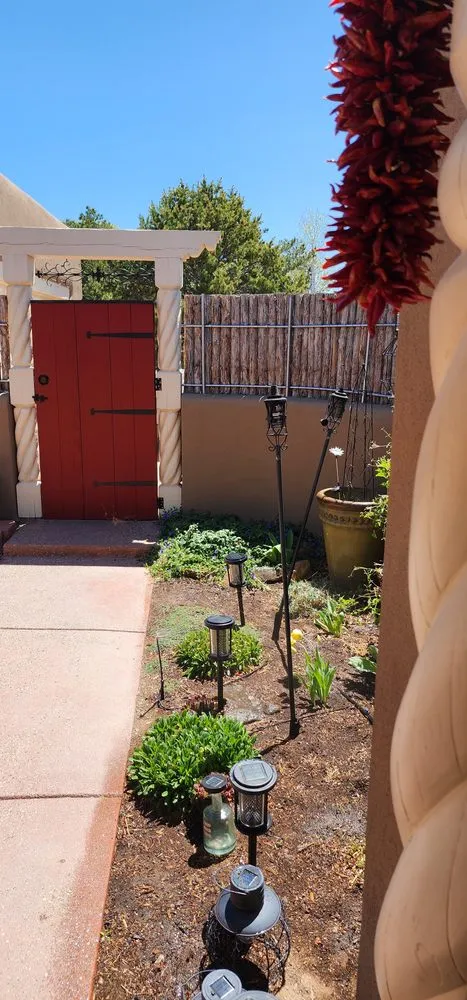 Top-rated landscaping services in Santa Fe, NM by Santa Fe Custom Scapes