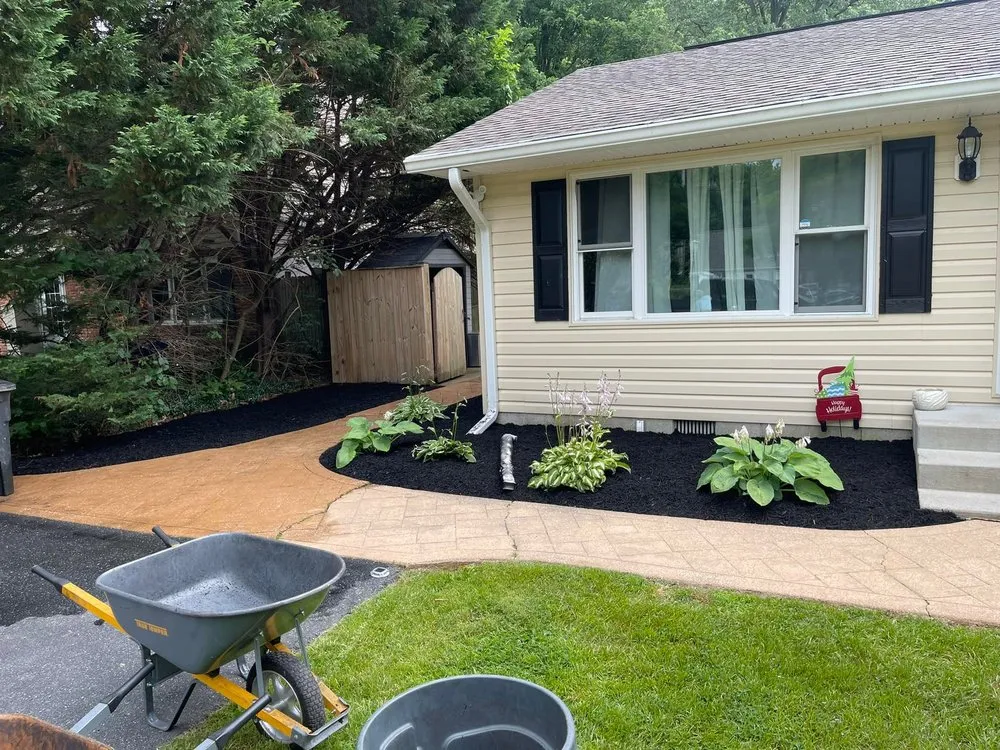 Top-rated lawn mowing service for beautiful yards across Stevensville, MD - Santa Fe Landscaping