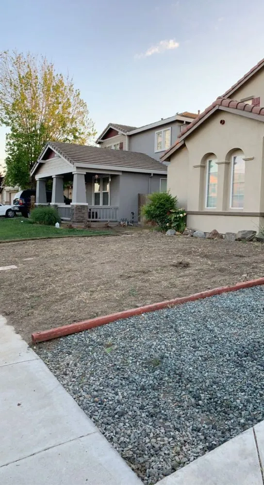 Expert lawn care service in Delhi, CA - Santacruz Yard Maintenance