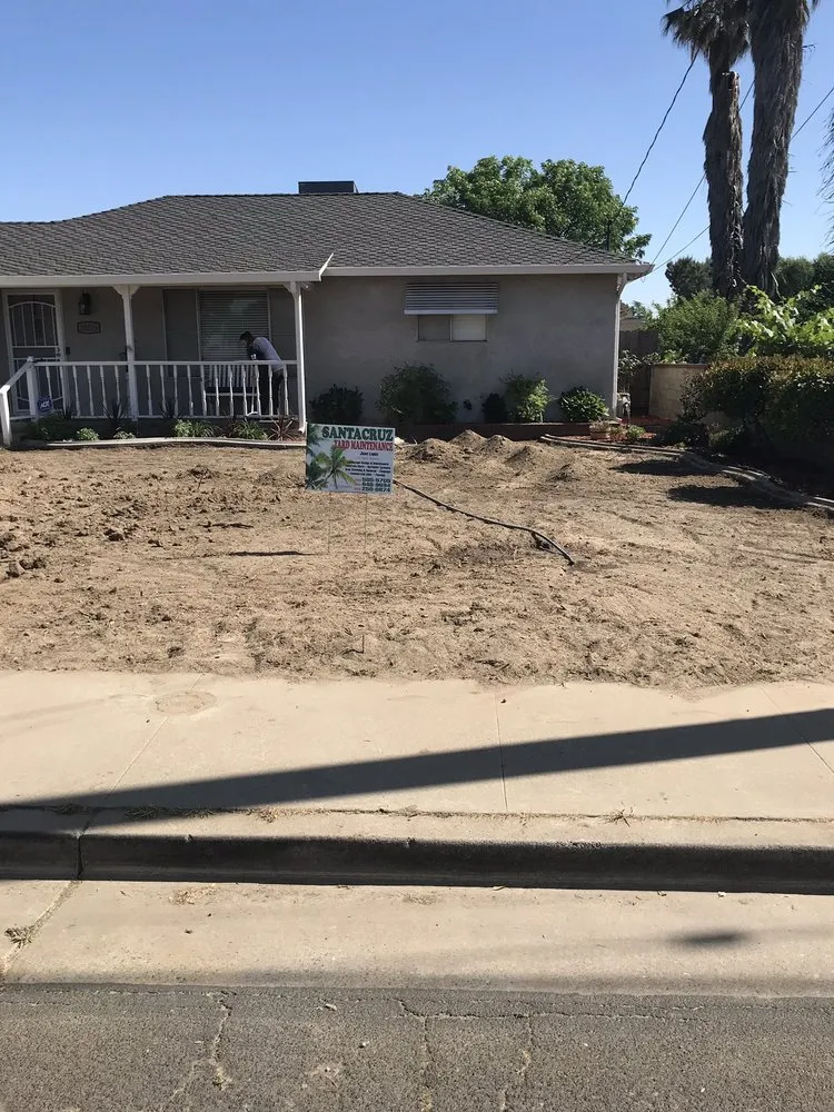 Professional outdoor landscaping in Delhi, CA - Santacruz Yard Maintenance