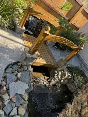 Santana Construction & Landscape Services Logo