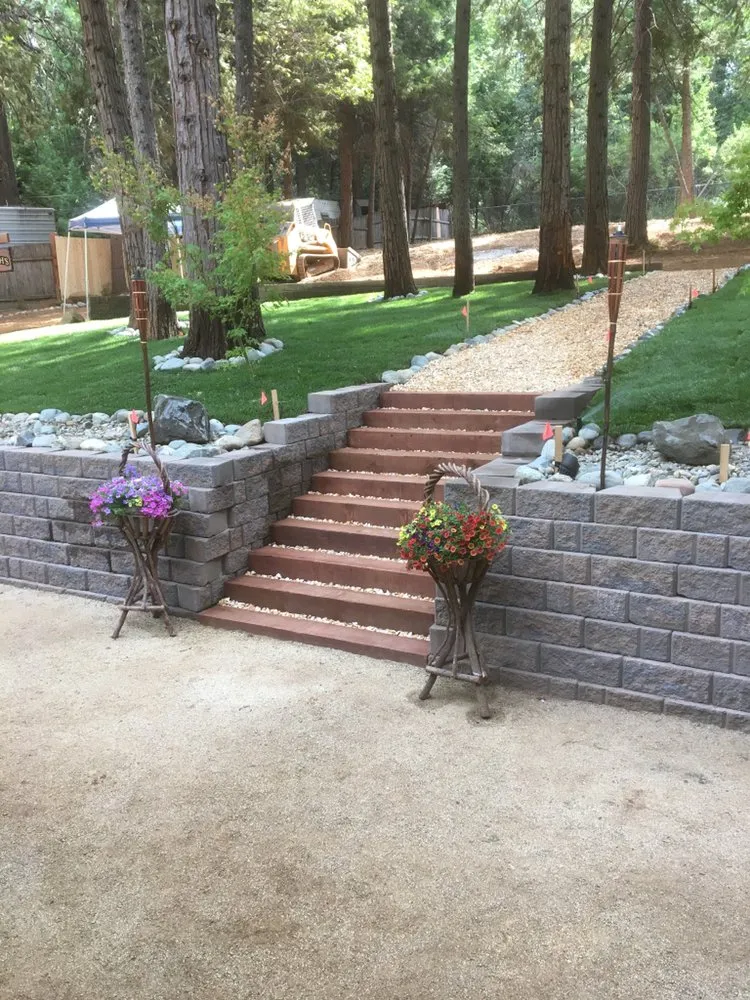 Reliable landscape design in Diamond Springs, CA by Santana Landscape Hardscape