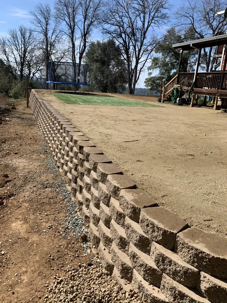 Custom outdoor landscaping in Diamond Springs, CA - Santana Landscape Hardscape