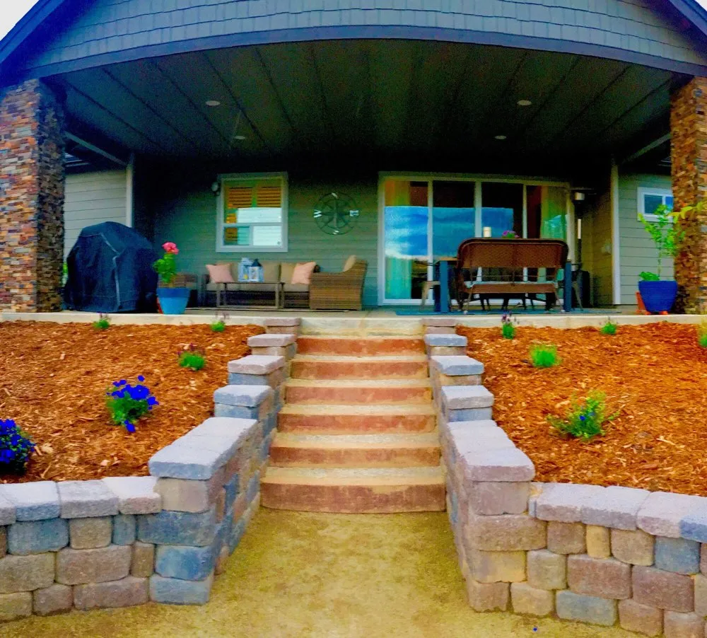 Custom garden landscaping experts serving Diamond Springs, CA - Santana Landscape Hardscape
