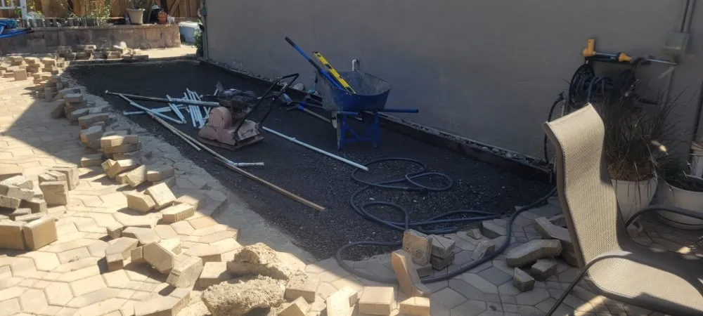 Reliable yard maintenance in Bay Point, CA by Santana Landscaping & Maintenance