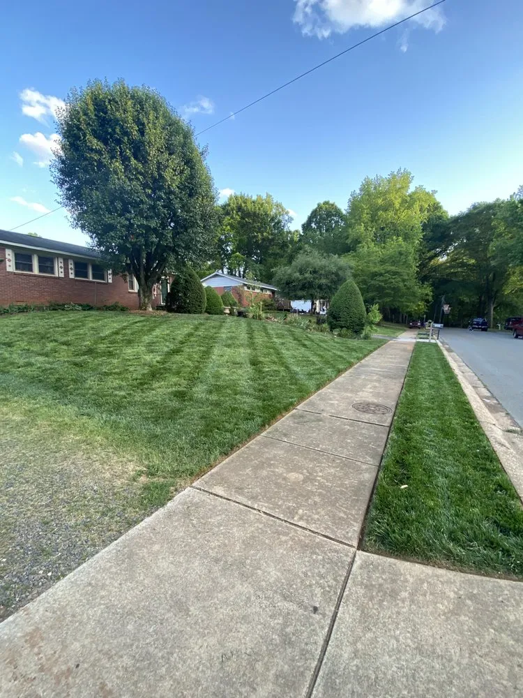 Local outdoor landscaping in Charlotte, NC - Santana Landscaping