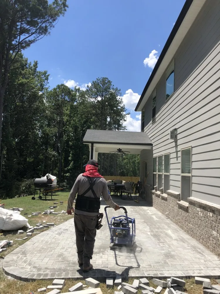 Reliable residential landscaping experts serving Stone Mountain, GA - Santanas Landscape