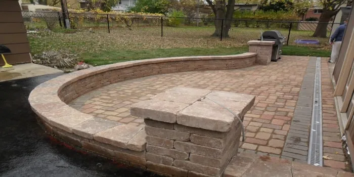 Custom landscape installation experts serving Burbank, IL - Santana's Landscaping