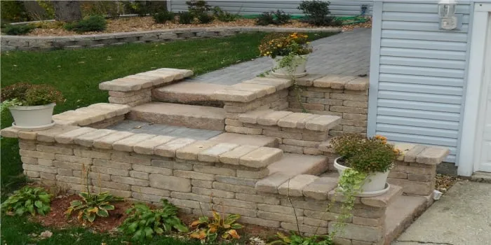 Reliable garden landscaping for homes across Burbank, IL - Santana's Landscaping