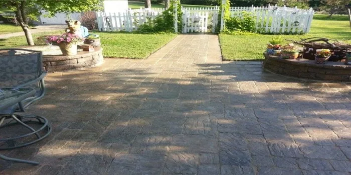 Local garden landscaping experts serving Burbank, IL - Santana's Landscaping