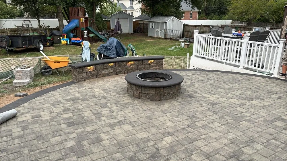 Top-rated yard maintenance experts serving Fredericksburg, VA - SantaRosa Construction