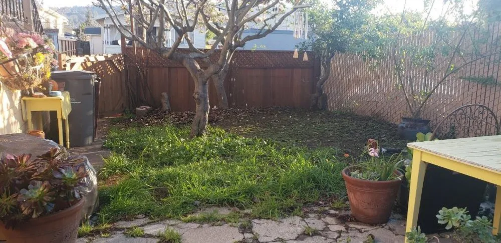 Expert residential landscaping experts serving Oakland, CA - Santa's Cleaning & Landscaping Services