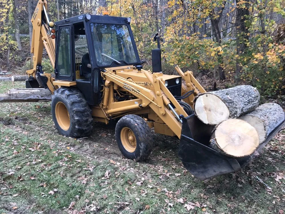 Top-rated lawn care service in Ellenville, NY by Santi Lawn Care