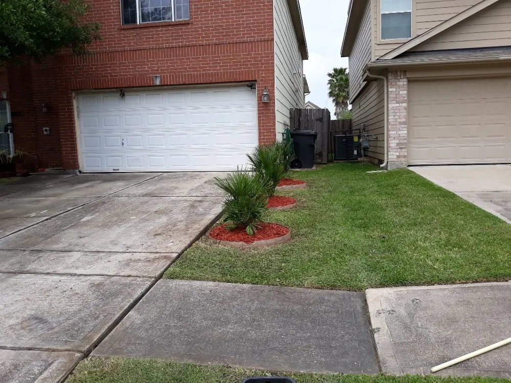 Top-rated residential landscaping experts serving Houston, TX - Santiago and Son's Lawn Care