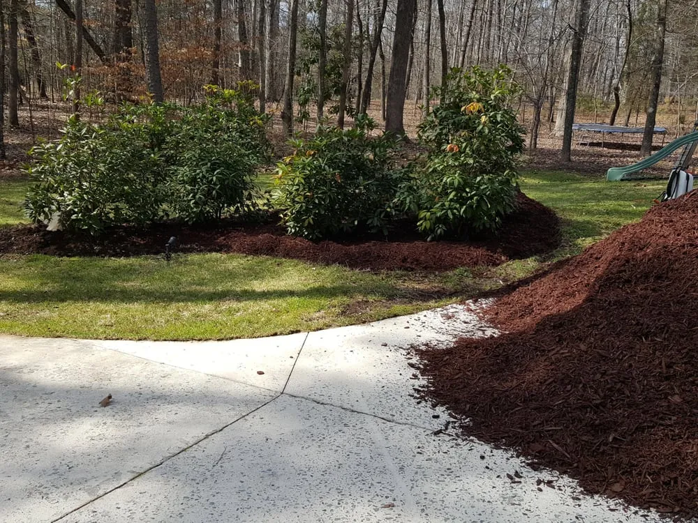 Professional garden landscaping experts serving Graham, NC - Santiago Brothers Landscaping