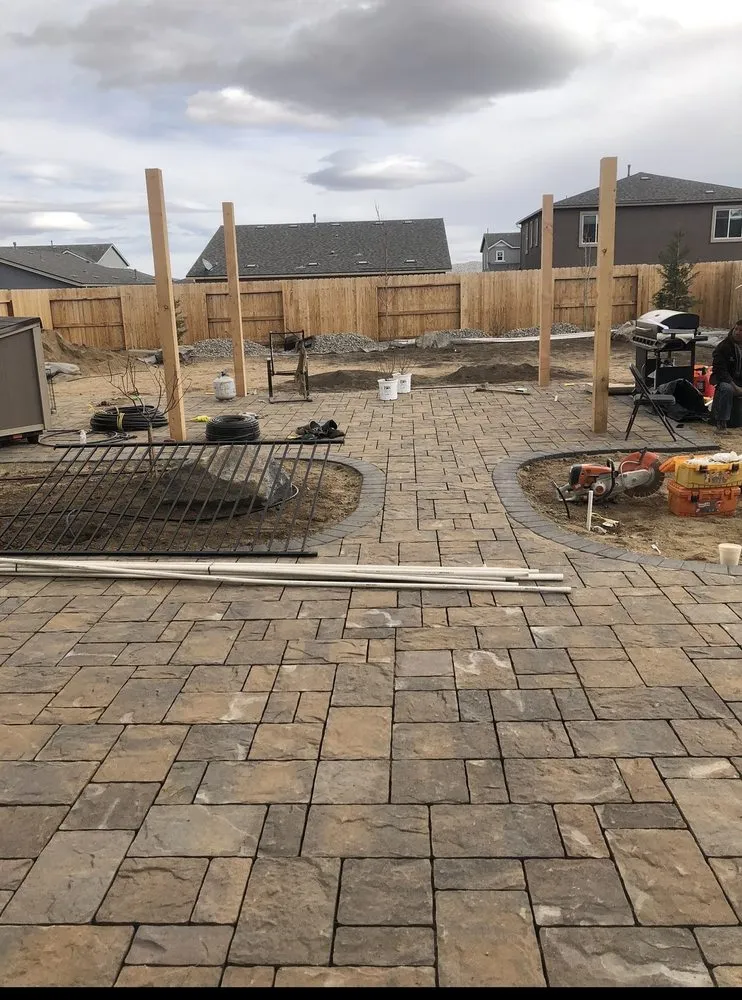 Local garden landscaping experts serving Reno, NV - Santiago Landscape & Maintenance