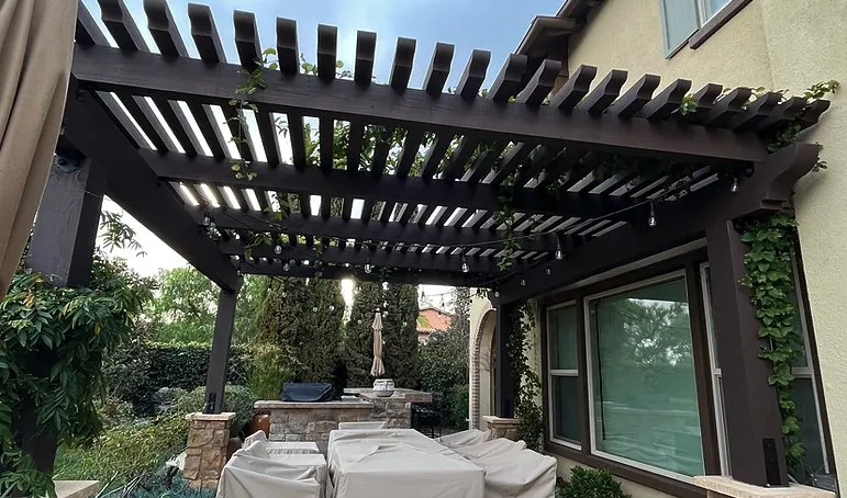 Expert outdoor landscaping in Vista, CA by Santiago Landscapes