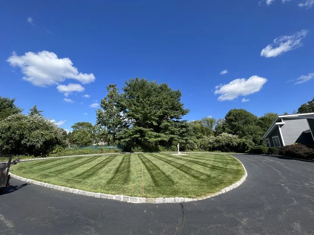 Professional garden landscaping for beautiful yards across Mendham Township, NJ - Santiago Landscaping & Cleaning Service