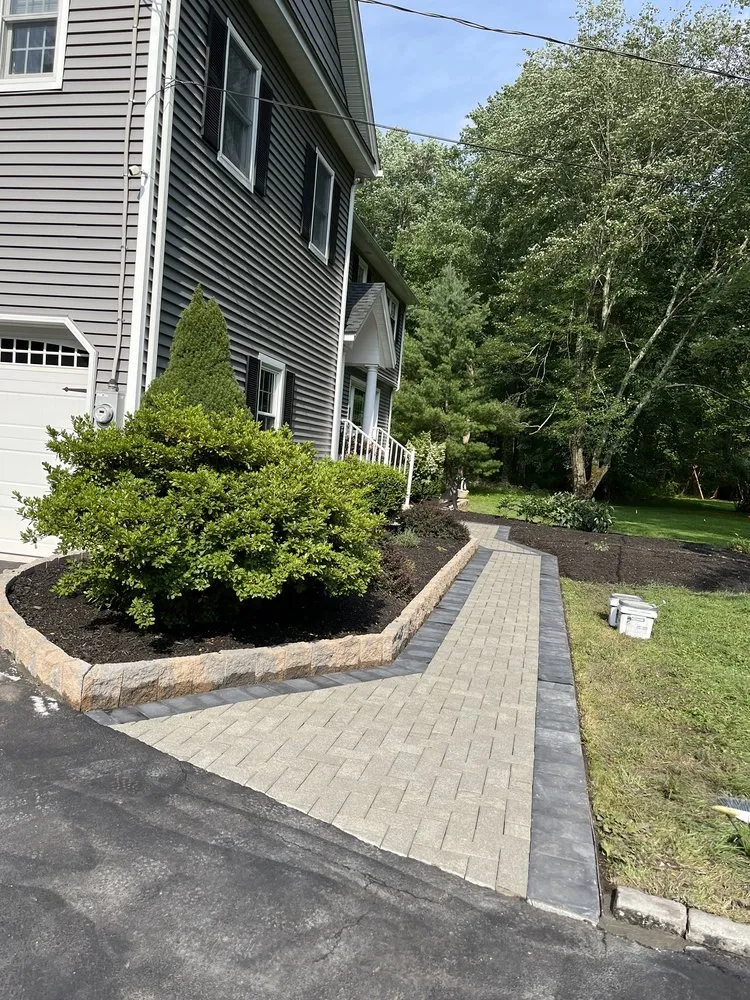 Professional garden landscaping for homes across Mendham Township, NJ - Santiago Landscaping & Cleaning Service