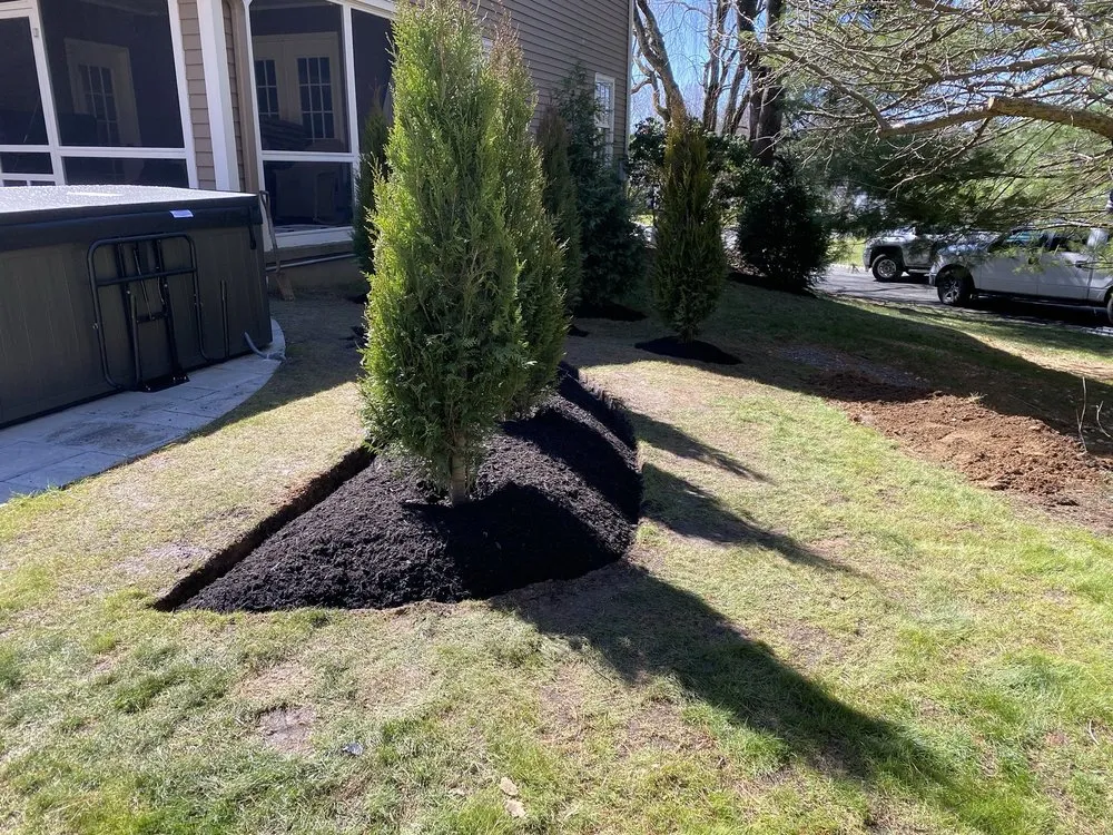 Expert yard cleanup service experts serving Mendham Township, NJ - Santiago Landscaping & Cleaning Service