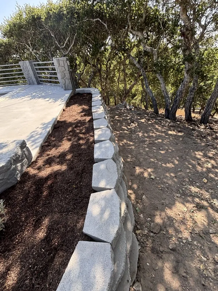 Affordable garden landscaping experts serving Salinas, CA - Santiago Landscaping