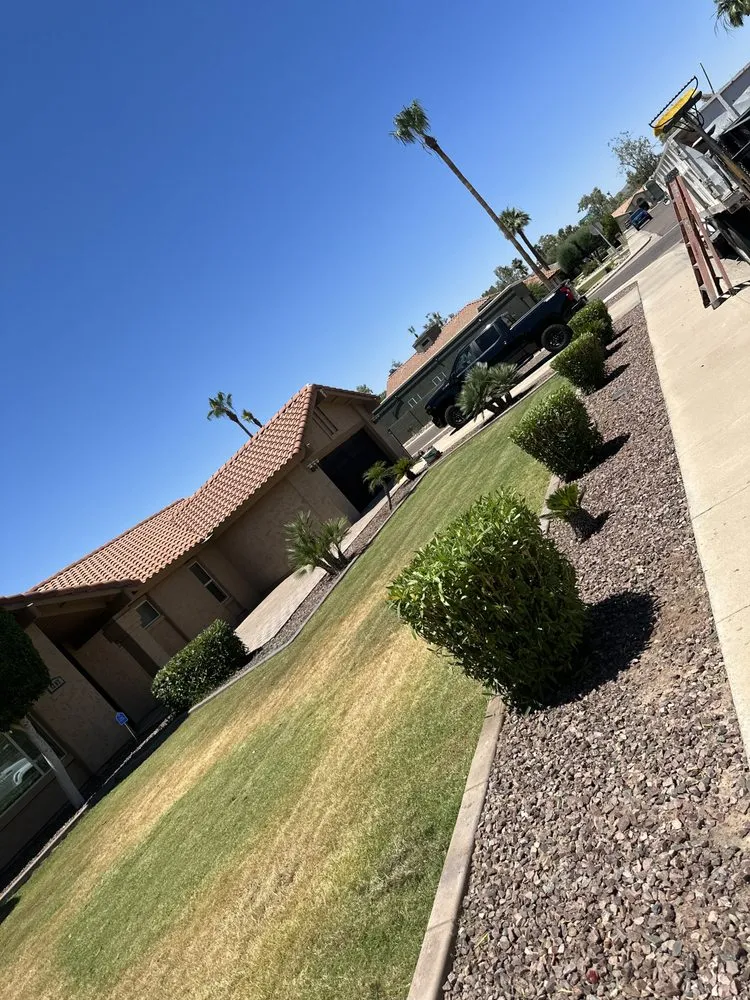 Reliable garden landscaping for beautiful yards across Phoenix, AZ - Santiago’s Home Maintenance Services