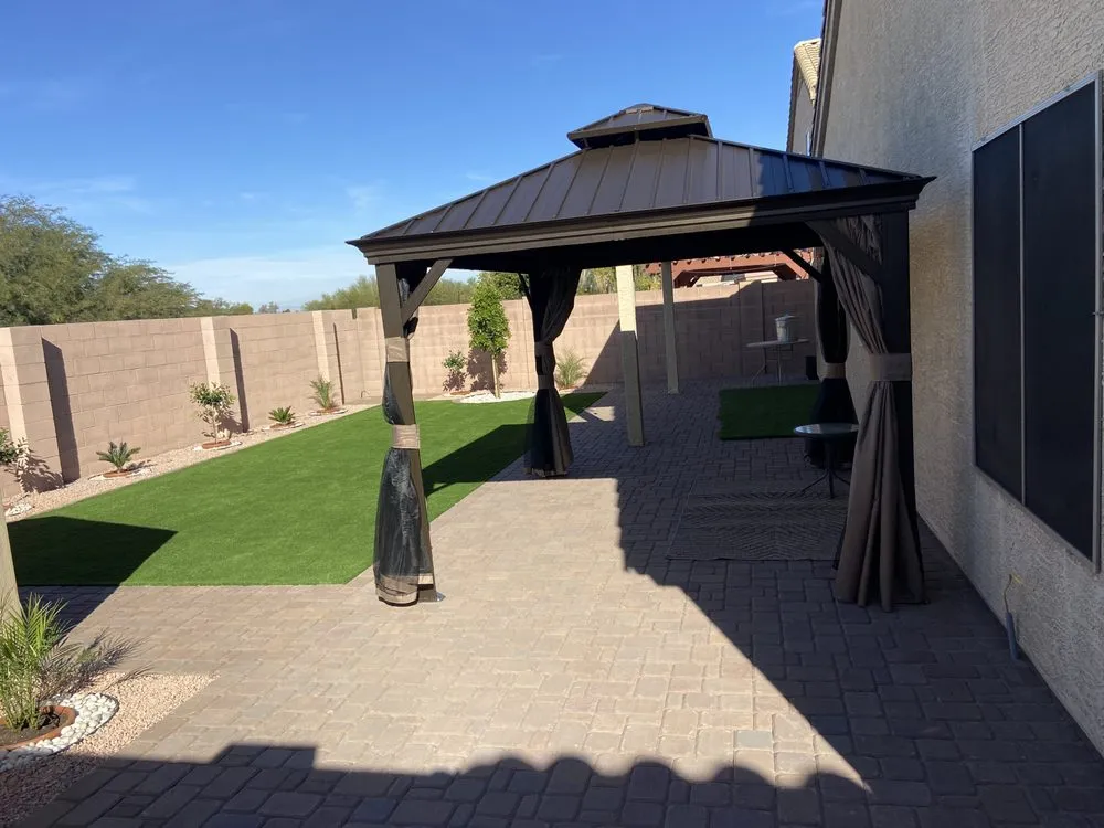 Affordable landscaping services for year-round maintenance across Phoenix, AZ - Santiago’s Home Maintenance Services