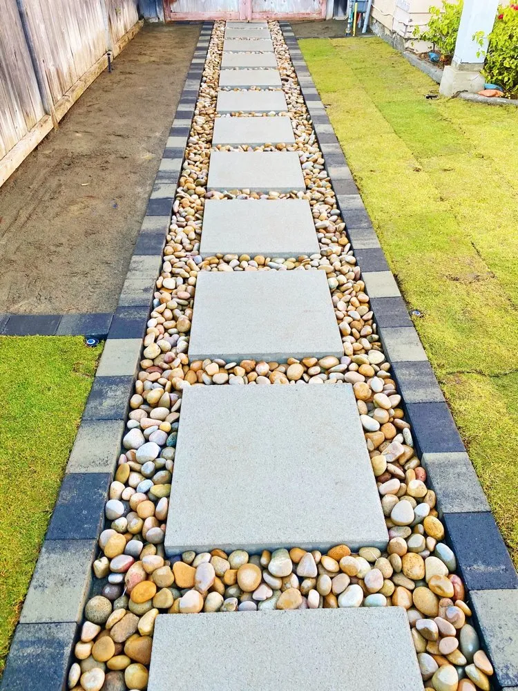 Affordable lawn mowing service in Escondido, CA by Santiago's landscape and tree service