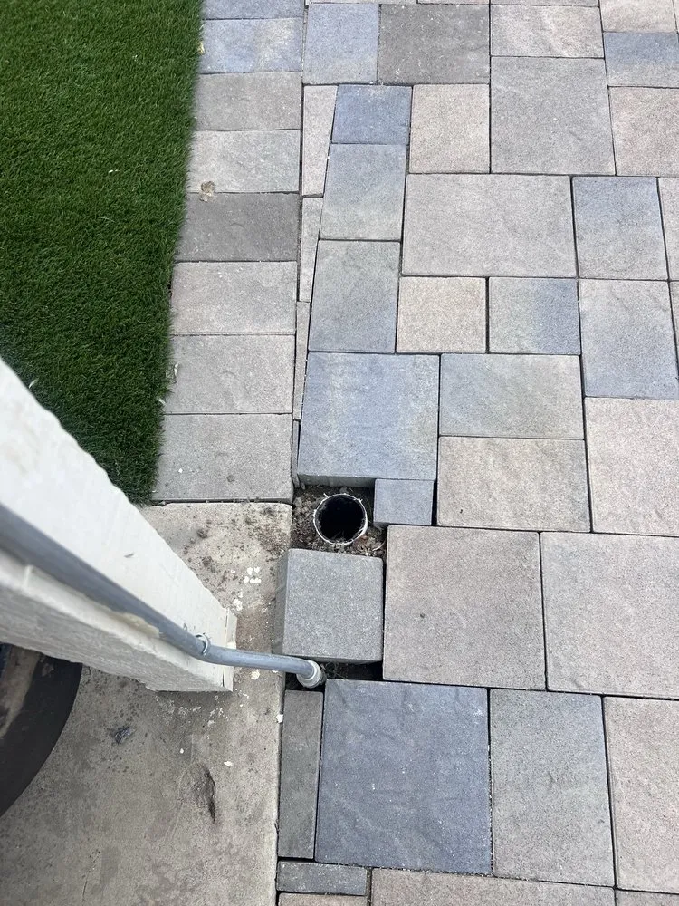 Affordable yard maintenance for beautiful yards in Riverside, CA by Santiagos Landscape