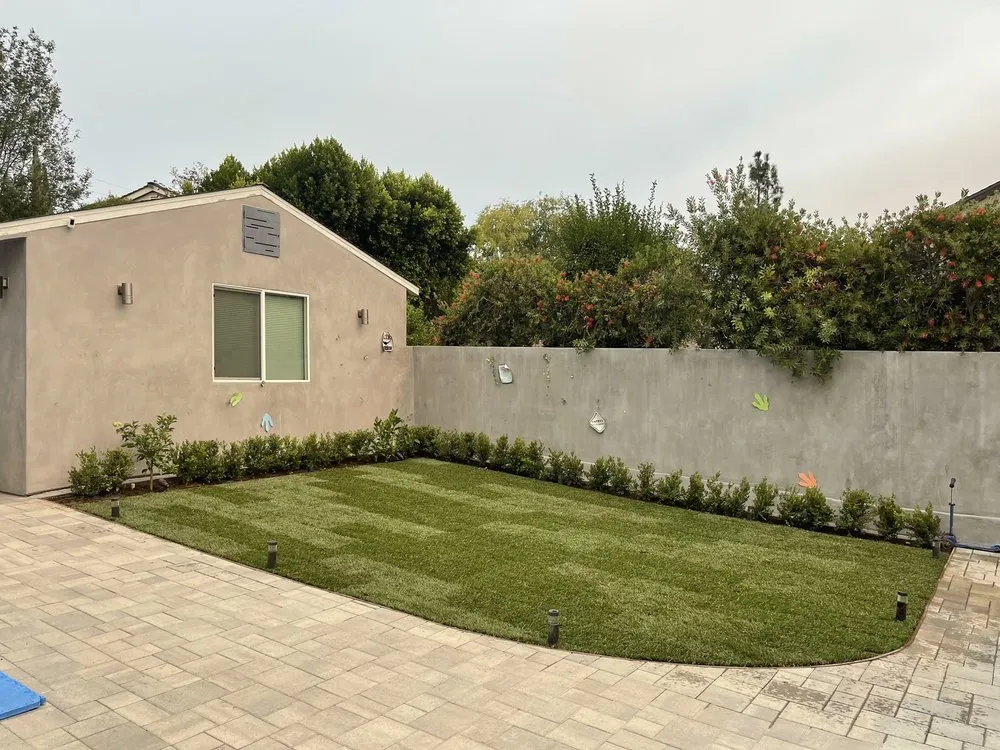 Top-rated lawn care service in Altadena, CA by Santiago’s Landscape Services
