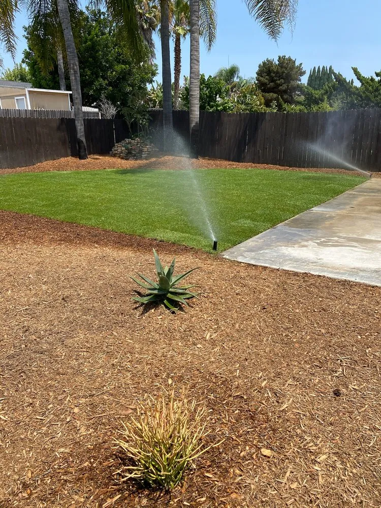 Trusted yard maintenance experts serving Vista, CA - Santiago’s landscape