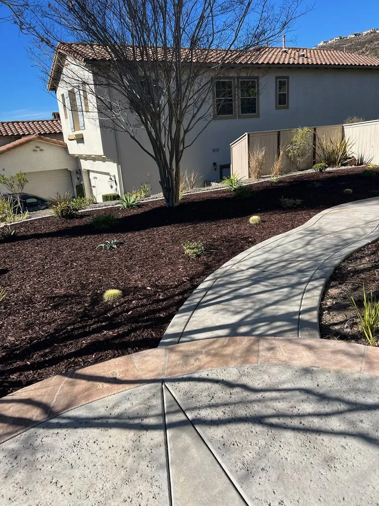 Trusted garden landscaping near you across Vista, CA - Santiago’s landscape