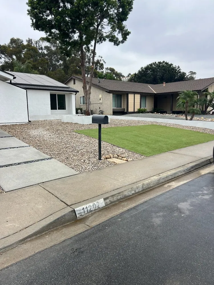Custom yard maintenance in Vista, CA by Santiago’s landscape