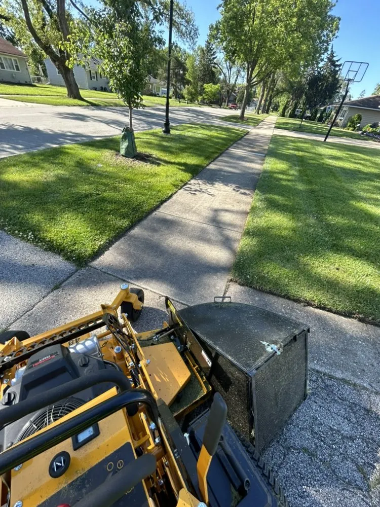 Custom landscape installation for beautiful yards in Northlake, IL by Santiago’s Lawn Care