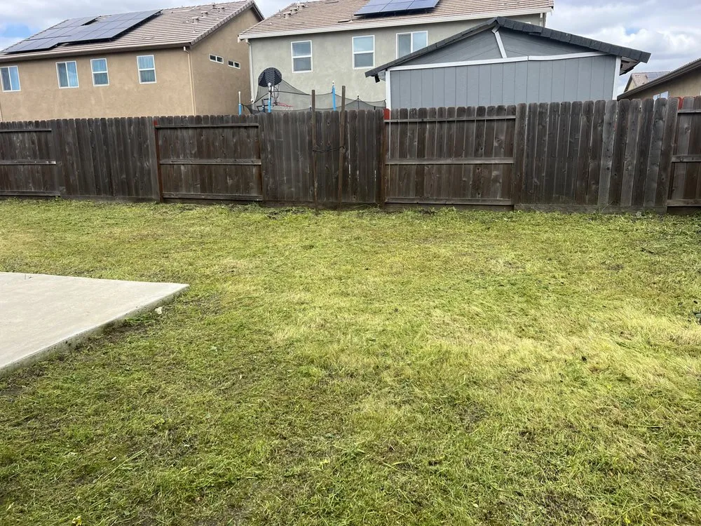 Expert outdoor landscaping with custom design in Stockton, CA by Santibañez Lanscaping