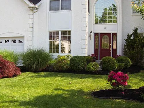 Reliable lawn care service for beautiful yards across Trenton, NJ - Santini Maintenance