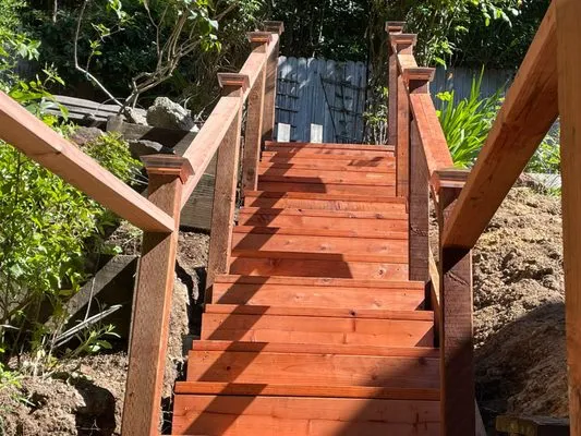 Santizo General Landscape construction Logo