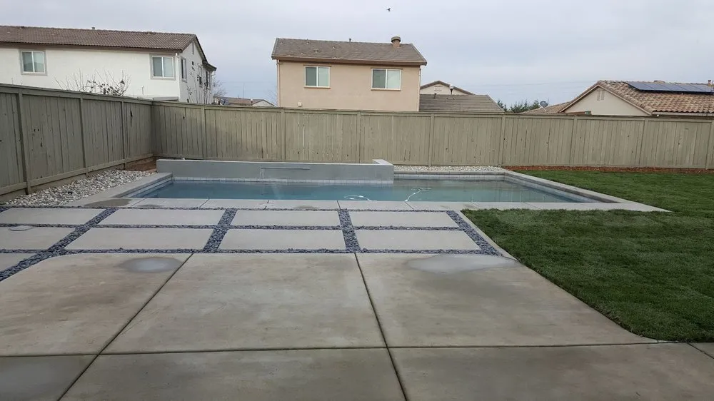 Affordable landscape design for beautiful yards in Roseville, CA by Santo Tomas Landscape