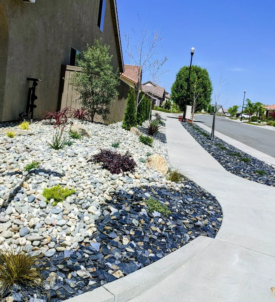 Expert residential landscaping in Roseville, CA - Santo Tomas Landscape