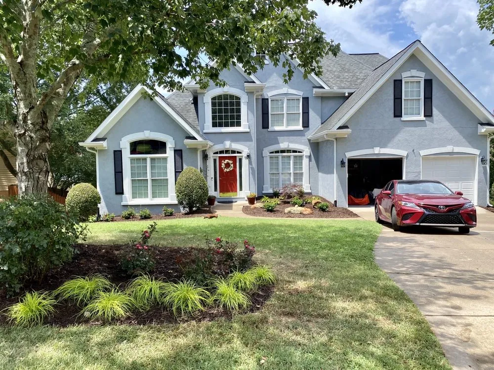 Professional residential landscaping experts serving Roswell, GA - Santoro Scapes