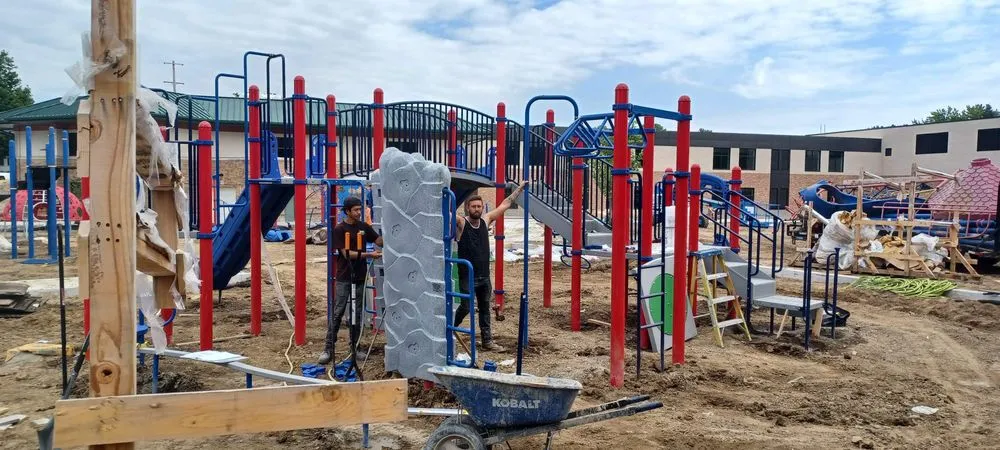 Professional lawn mowing service in New Baltimore, MI by Santoro Services