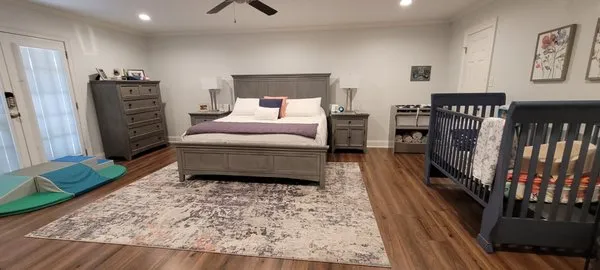 Santos Cleaning Services Logo