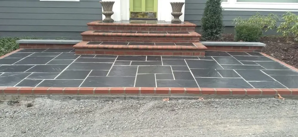 Reliable residential landscaping experts serving Richmond, VA - Santos Design and Services
