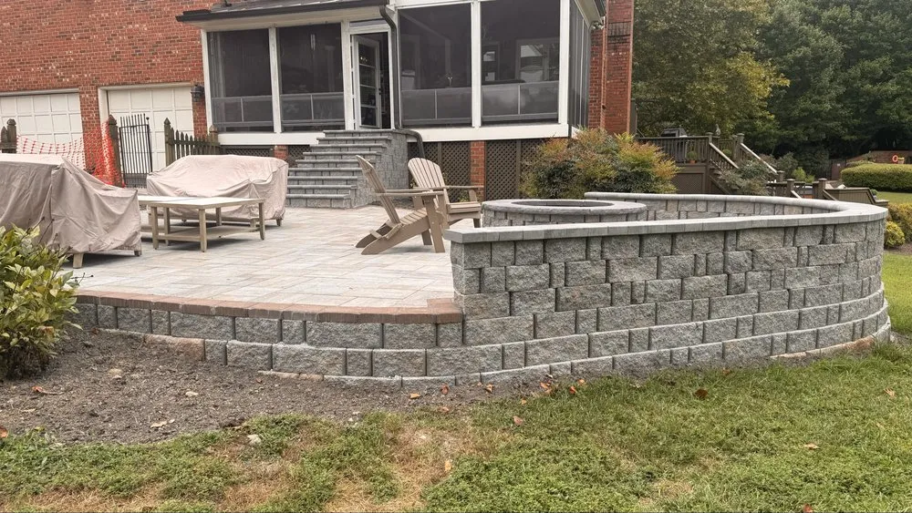 Top-rated lawn mowing service in Richmond, VA by Santos Design and Services