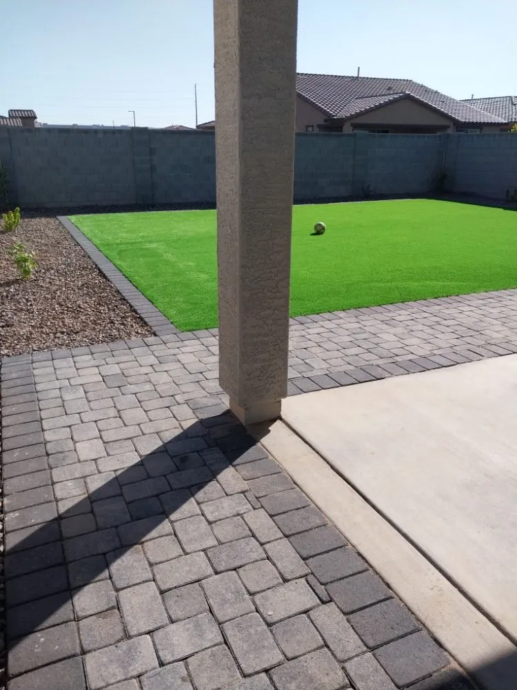 Professional landscape design in Phoenix, AZ by Santos General Landscaping